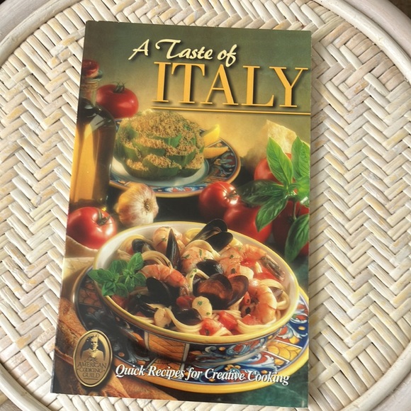 vintage RIVAL CROCKPOT COOKBOOK 1982 & 4 ETHNIC SOFTCOVER COOKBOOKS RECIPES - Picture 7 of 13